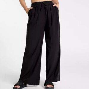 CALIA by Carrie Underwood Elegant Black Wide-Leg Trousers